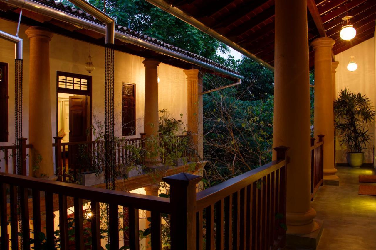 Sri Yoga Shala Bed and Breakfast Unawatuna Buitenkant foto